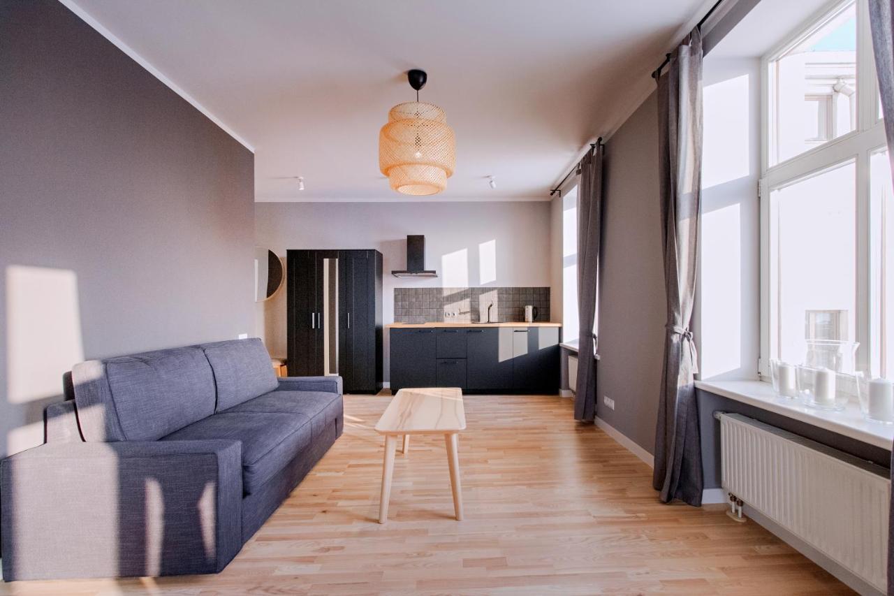 Modern Apartment In Old Riga With A River View Exterior photo
